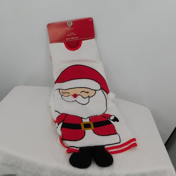 Ashland Christmas Santa Tree Skirt 48 Inches Red White Felt Snowflakes Buttons - Picture 2 of 7